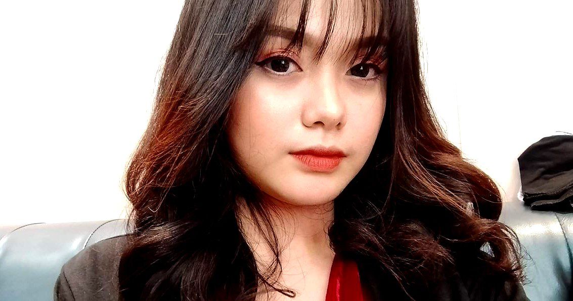 Tôi bị cô nhân viên nữ vắt kiệt sức suốt đêm